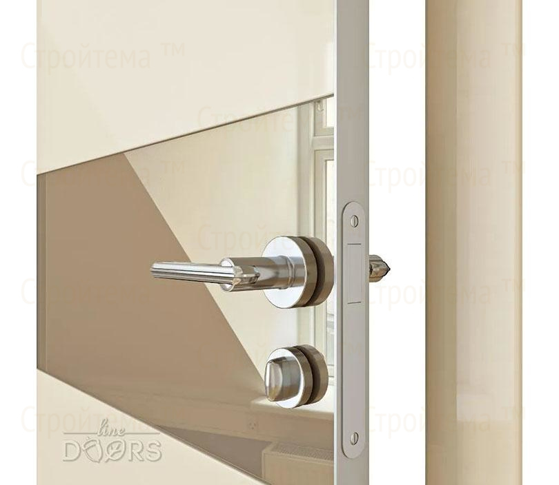 Дверь межкомнатная Линия дверей DO-501 (ДО-501) Ваниль глянец/зеркало Бронза